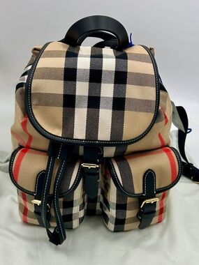 Unisex Burberry ENFIELD Canvas/Leather Strap Backpack.o  Made in Italy.